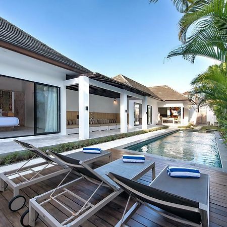 Villa Angel Seminyak  Ngoại thất bức ảnh